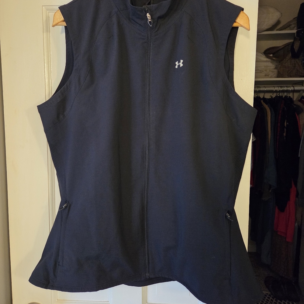 Under Armour Black Nylon Sleeveless Zip-Up Training Vest